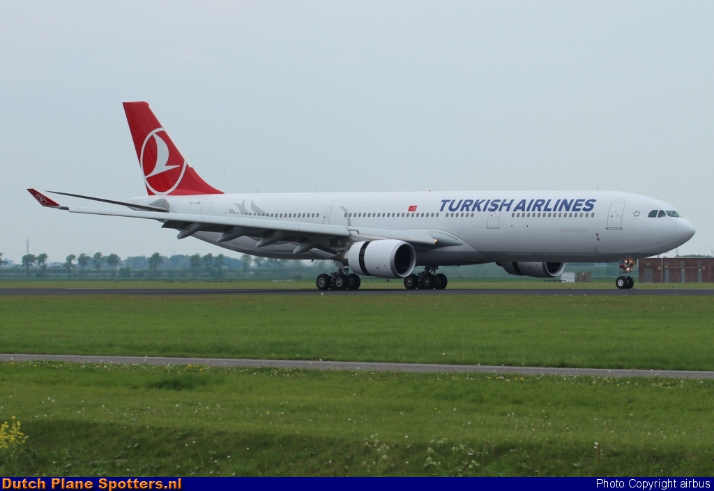 TC-JOB Airbus A330-300 Turkish Airlines by airbus