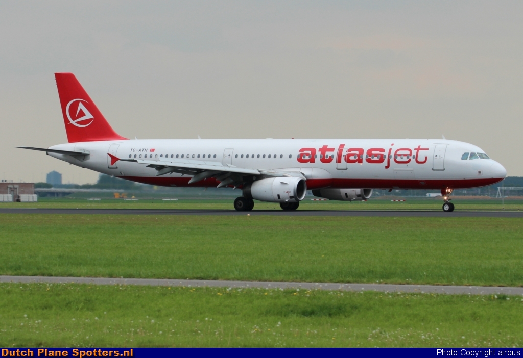 TC-ATH Airbus A321 Atlasjet by airbus