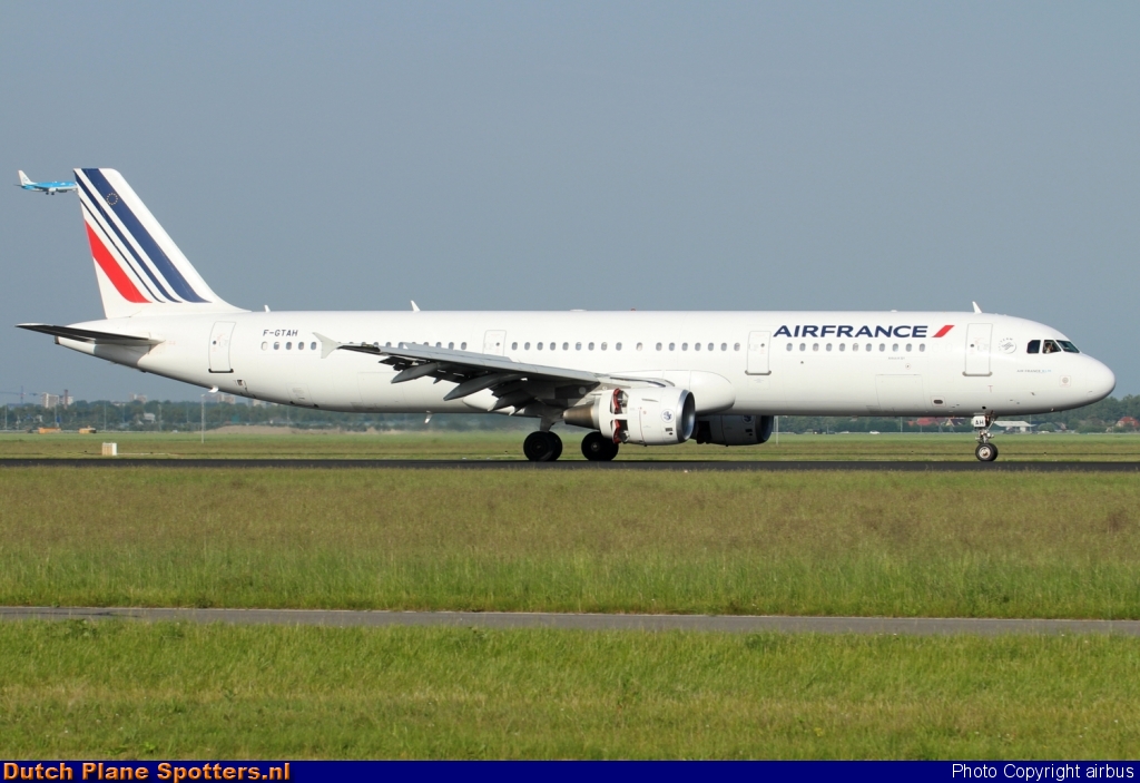 F-GTAH Airbus A321 Air France by airbus