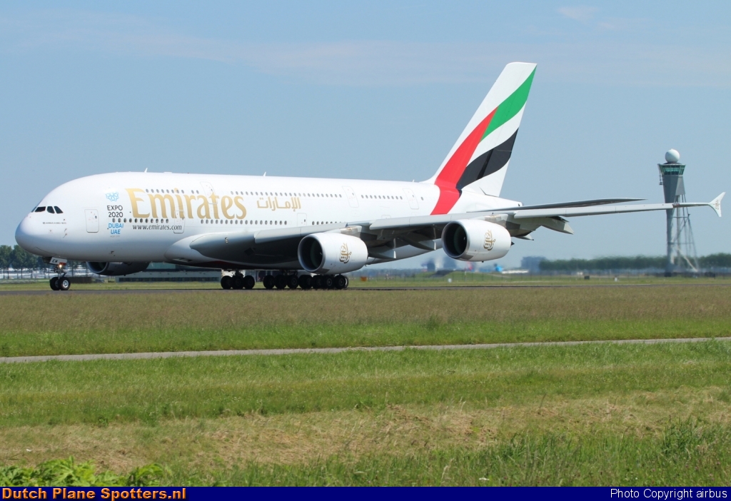 A6-EEM Airbus A380-800 Emirates by airbus