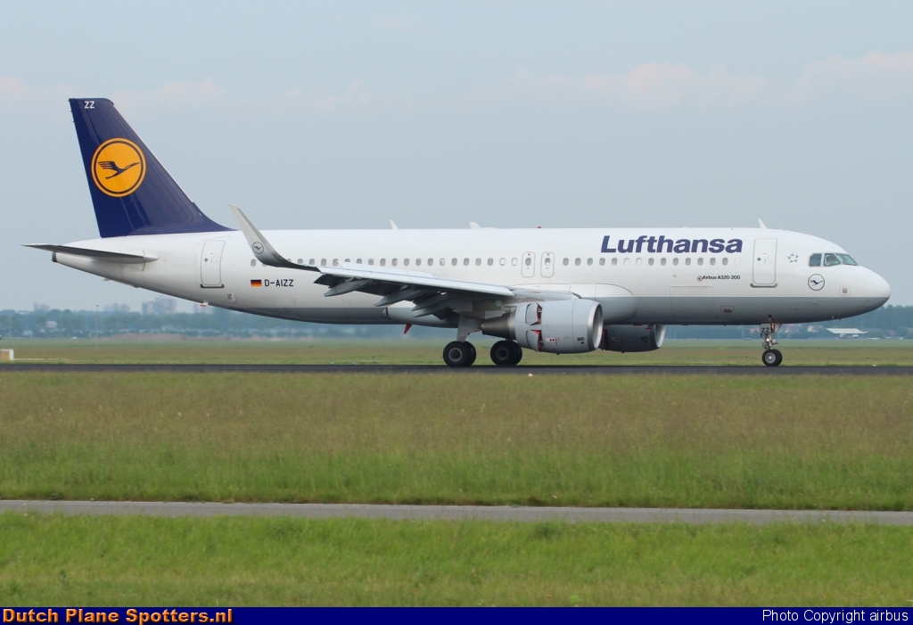 D-AIZZ Airbus A320 Lufthansa by airbus