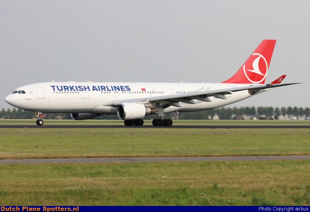 TC-JIN Airbus A330-200 Turkish Airlines by airbus