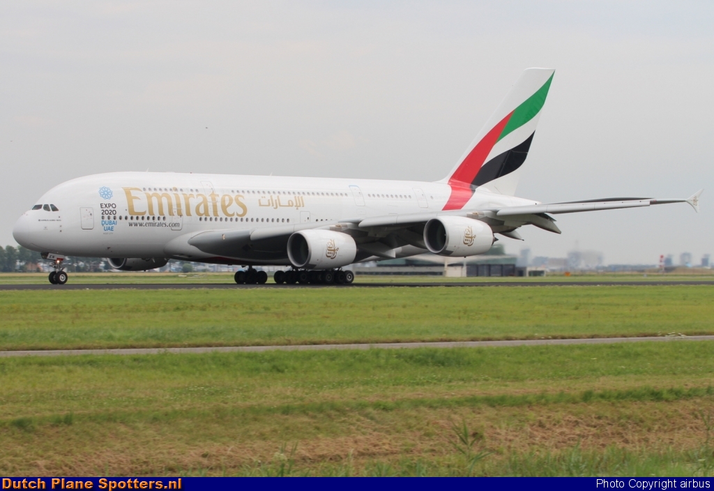 A6-EEN Airbus A380-800 Emirates by airbus