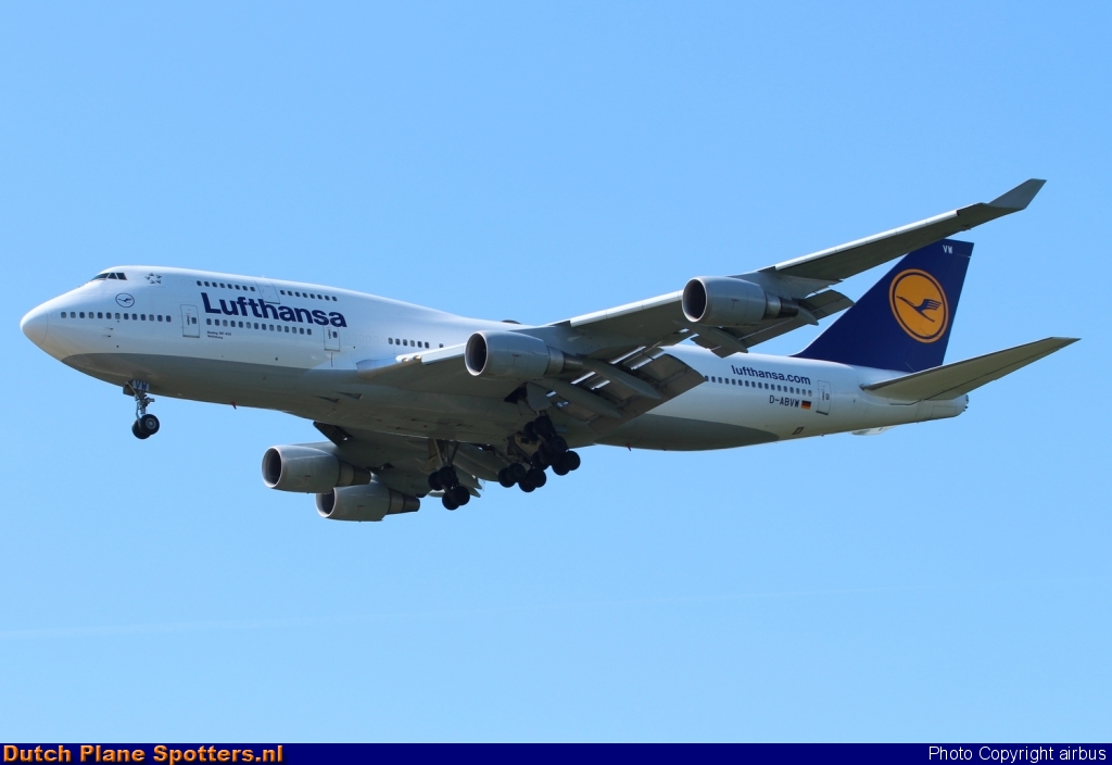 D-ABVW Boeing 747-400 Lufthansa by airbus