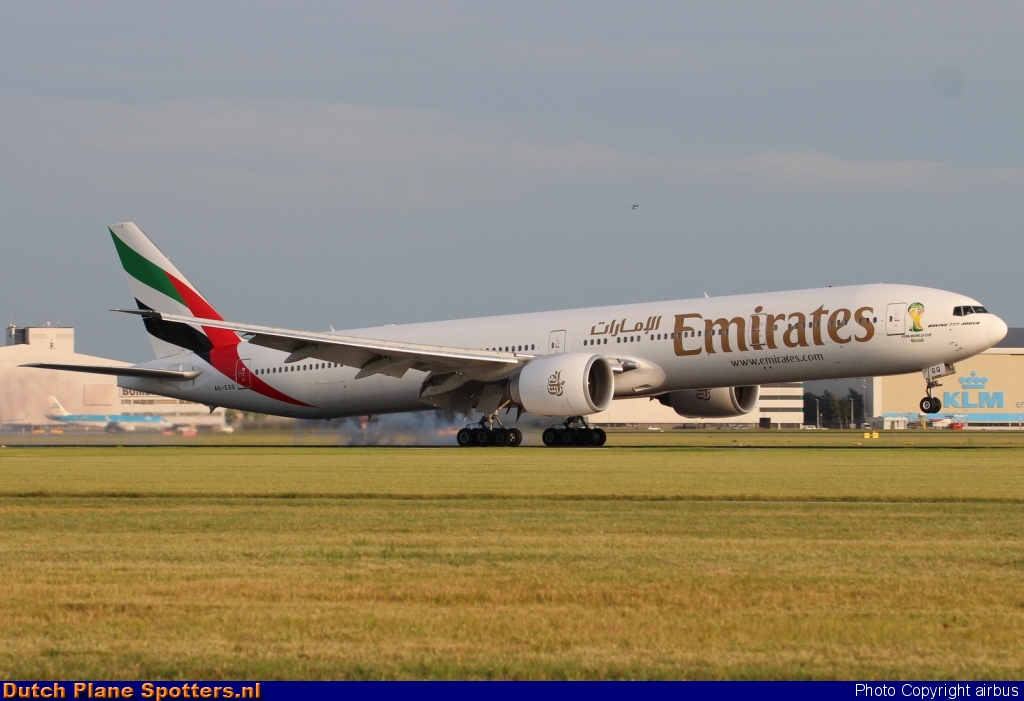 A6-EGQ Boeing 777-300 Emirates by airbus