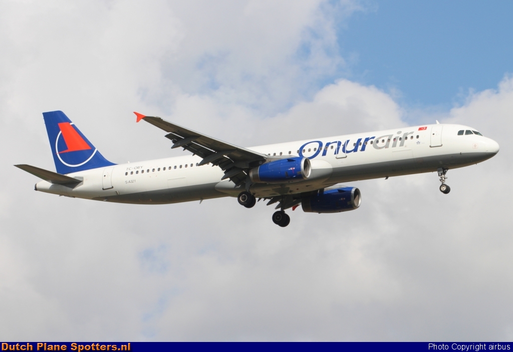 TC-OBY Airbus A321 Onur Air by airbus