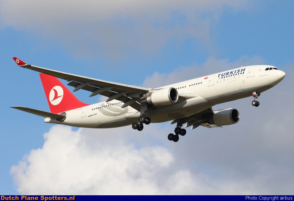 TC-JNF Airbus A330-300 Turkish Airlines by airbus