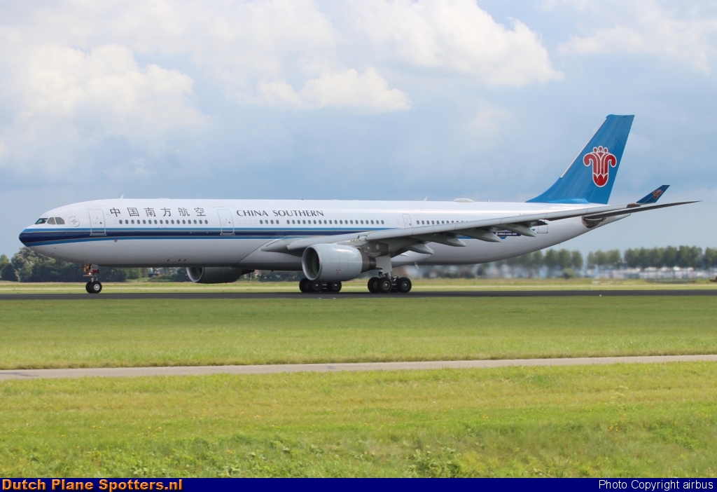 B-5922 Airbus A330-200 China Southern by airbus