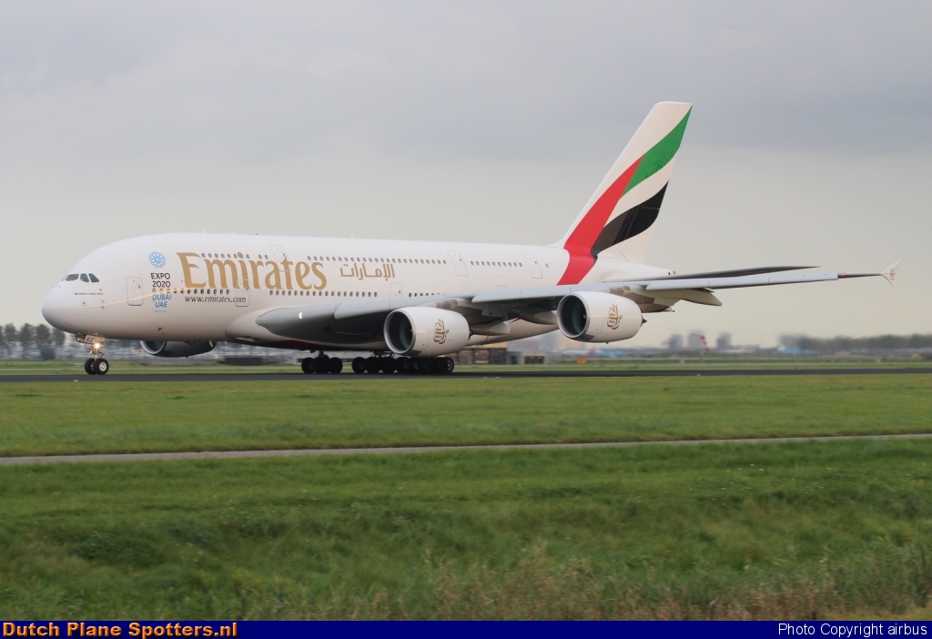 A6-EEZ Airbus A380-800 Emirates by airbus