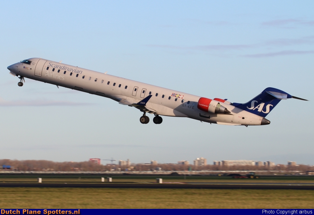 OY-KFE Bombardier Canadair CRJ900 SAS Scandinavian Airlines by airbus