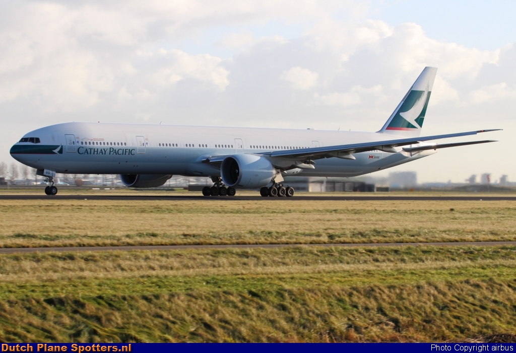 B-KQQ Boeing 777-300 Cathay Pacific by airbus