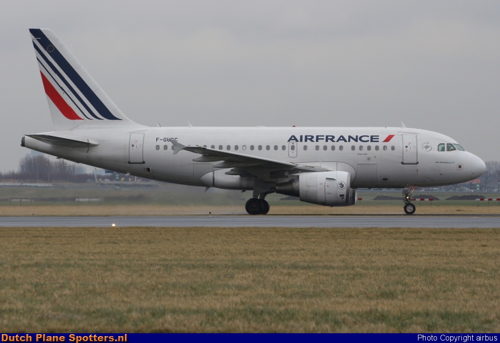 F-GUGC Airbus A318 Air France by airbus