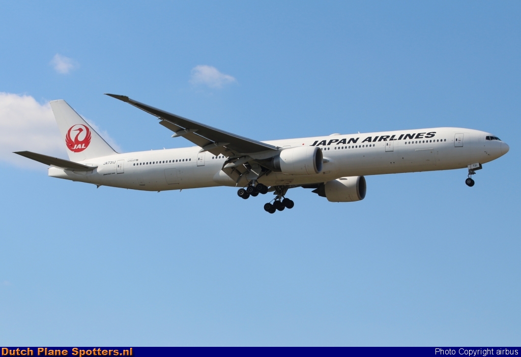 JA731J Boeing 777-300 JAL - Japan Airlines by airbus