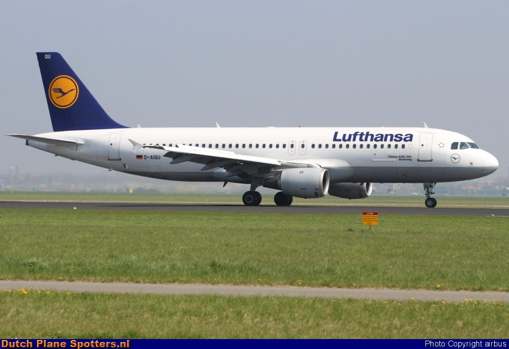 D-AIQU Airbus A320 Lufthansa by airbus