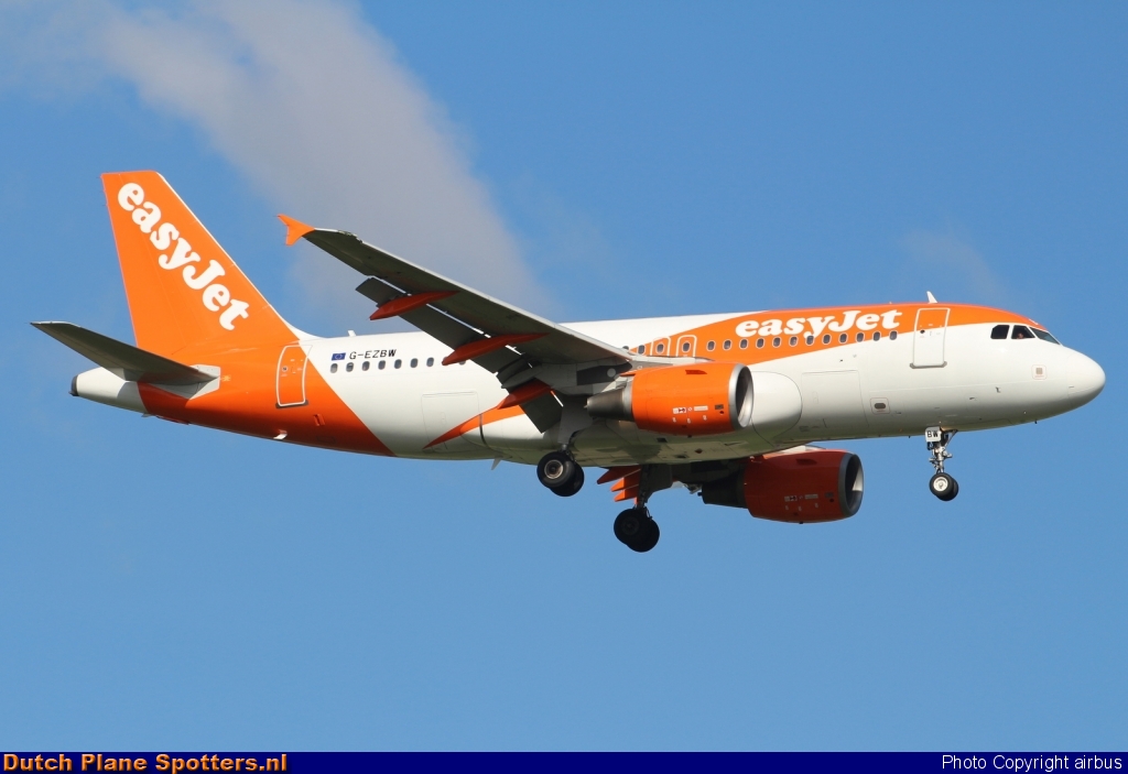 G-EZBW Airbus A319 easyJet by airbus