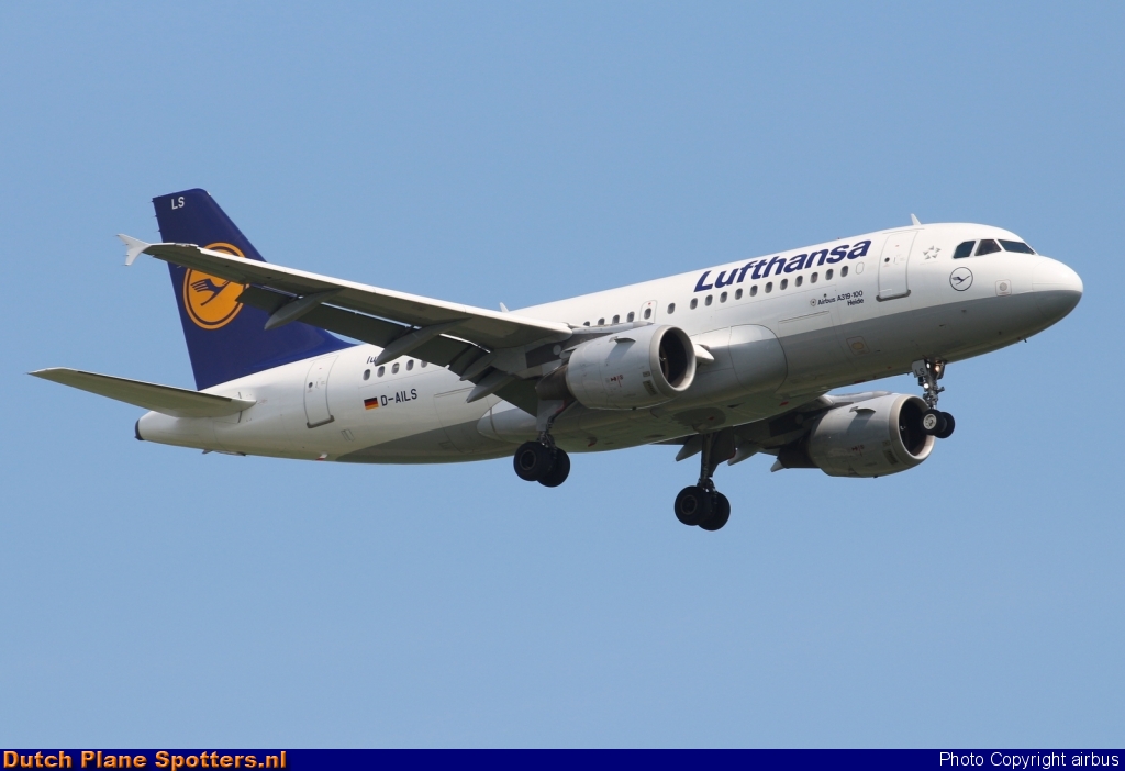 D-AILS Airbus A319 Lufthansa by airbus