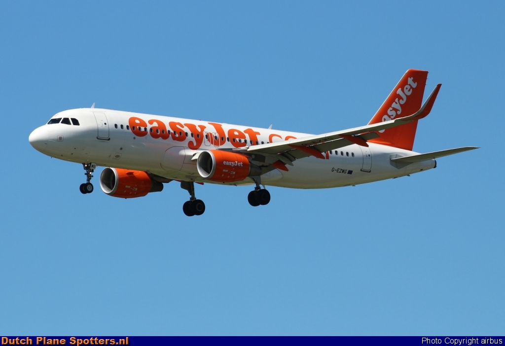 G-EZWG Airbus A320 easyJet by airbus