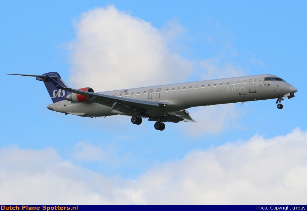 OY-KFA Bombardier Canadair CRJ900 Cimber A/S (SAS Scandinavian Airlines) by airbus