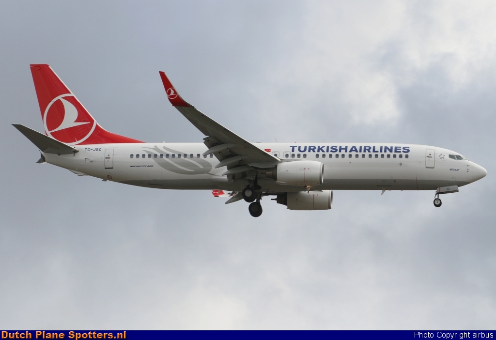 TC-JGZ Boeing 737-800 Turkish Airlines by airbus