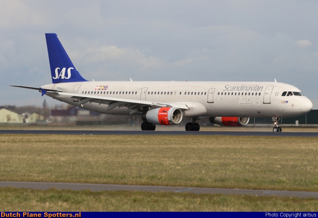 OY-KBB Airbus A321 SAS Scandinavian Airlines by airbus