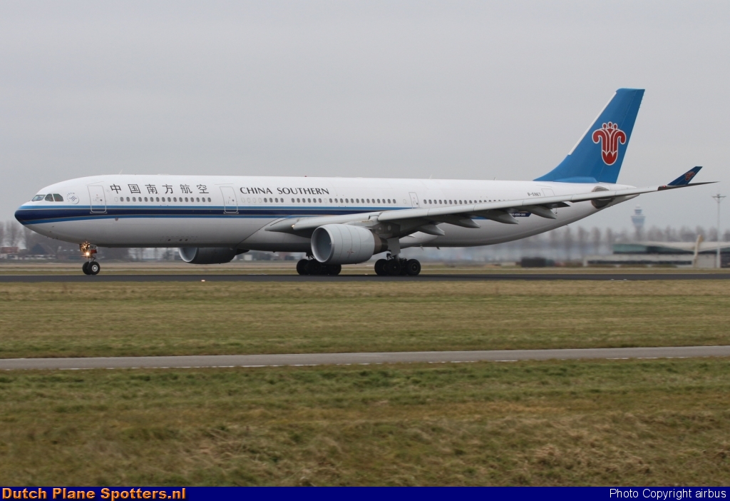 B-5967 Airbus A330-300 China Southern by airbus