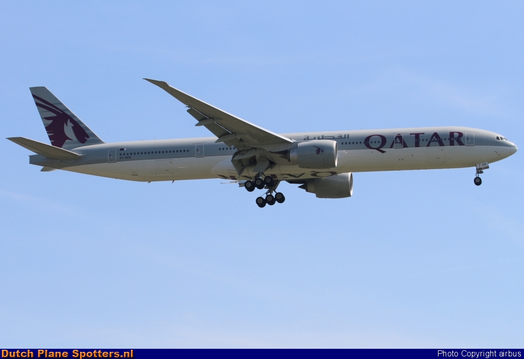A7-BEB Boeing 777-300 Qatar Airways by airbus