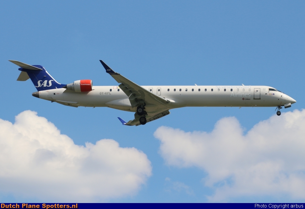OY-KFL Bombardier Canadair CRJ900 Cimber A/S (SAS Scandinavian Airlines) by airbus
