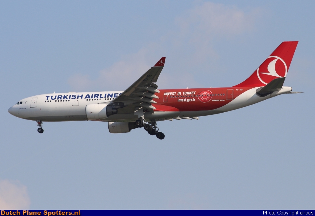 TC-JIZ Airbus A330-200 Turkish Airlines by airbus