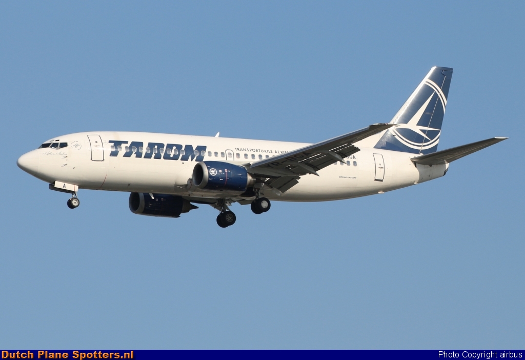 YR-BGA Boeing 737-300 TAROM by airbus