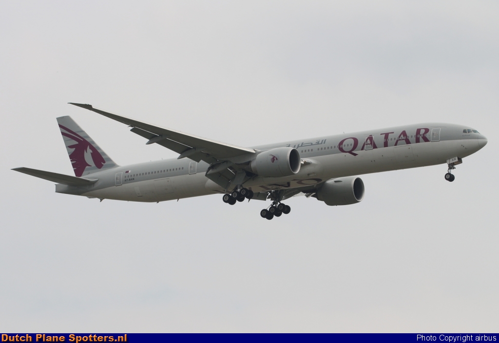 A7-BAN Boeing 777-300 Qatar Airways by airbus