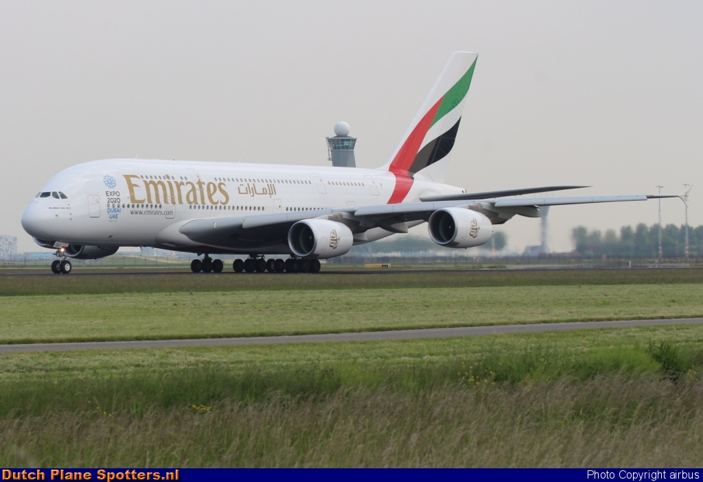 A6-EOU Airbus A380-800 Emirates by airbus
