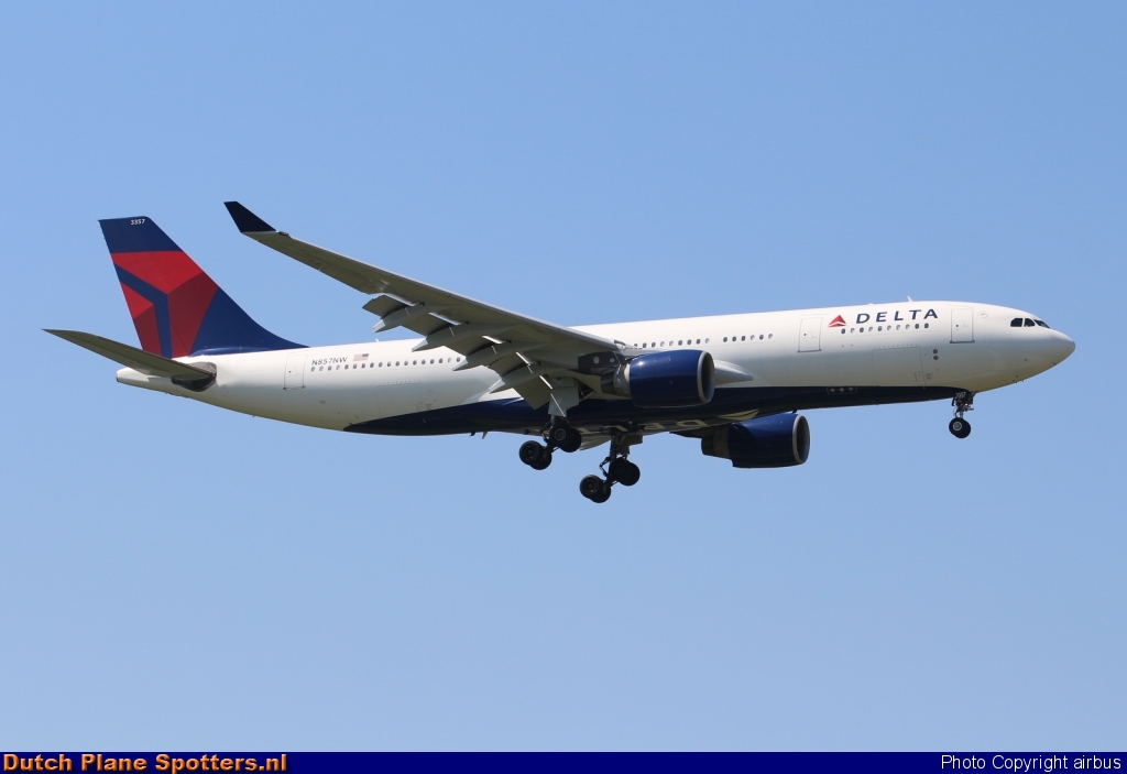 N857NW Airbus A330-200 Delta Airlines by airbus