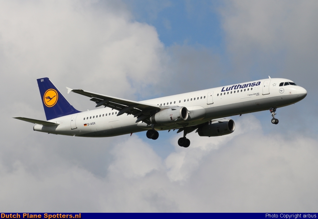 D-AISX Airbus A321 Lufthansa by airbus