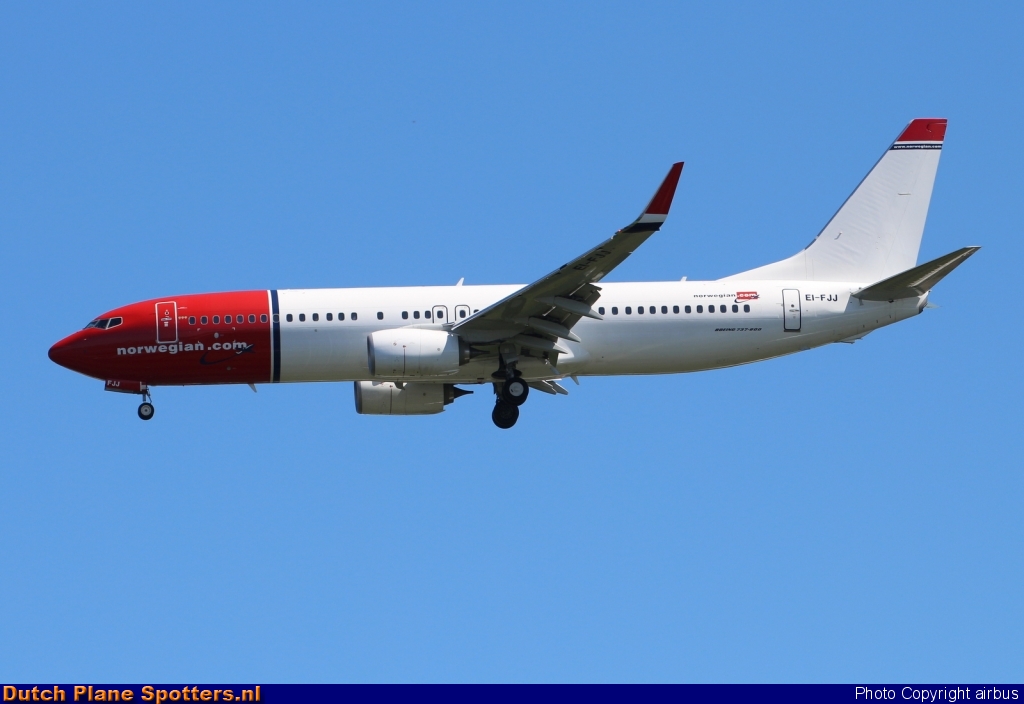 EI-FJJ Boeing 737-800 Norwegian Air Shuttle by airbus