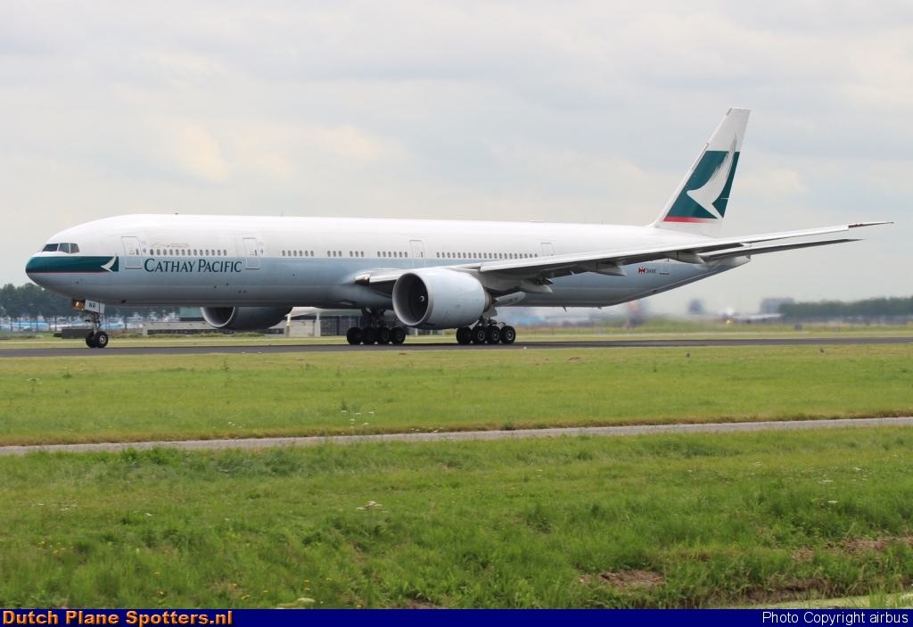 B-HNR Boeing 777-300 Cathay Pacific by airbus