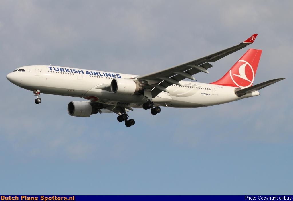 TC-JIT Airbus A330-200 Turkish Airlines by airbus