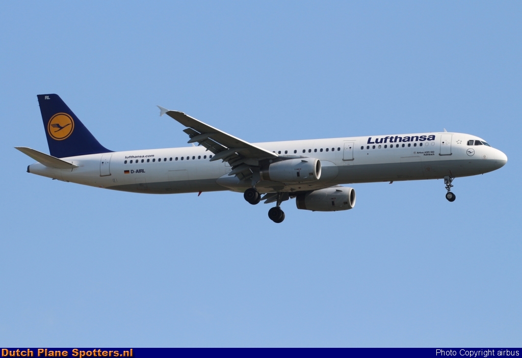 D-AIRL Airbus A321 Lufthansa by airbus