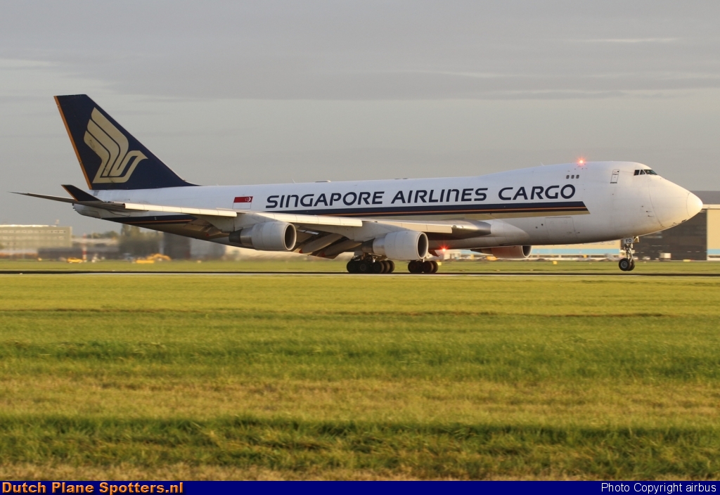 9V-SFO Boeing 747-400 Singapore Airlines Cargo by airbus