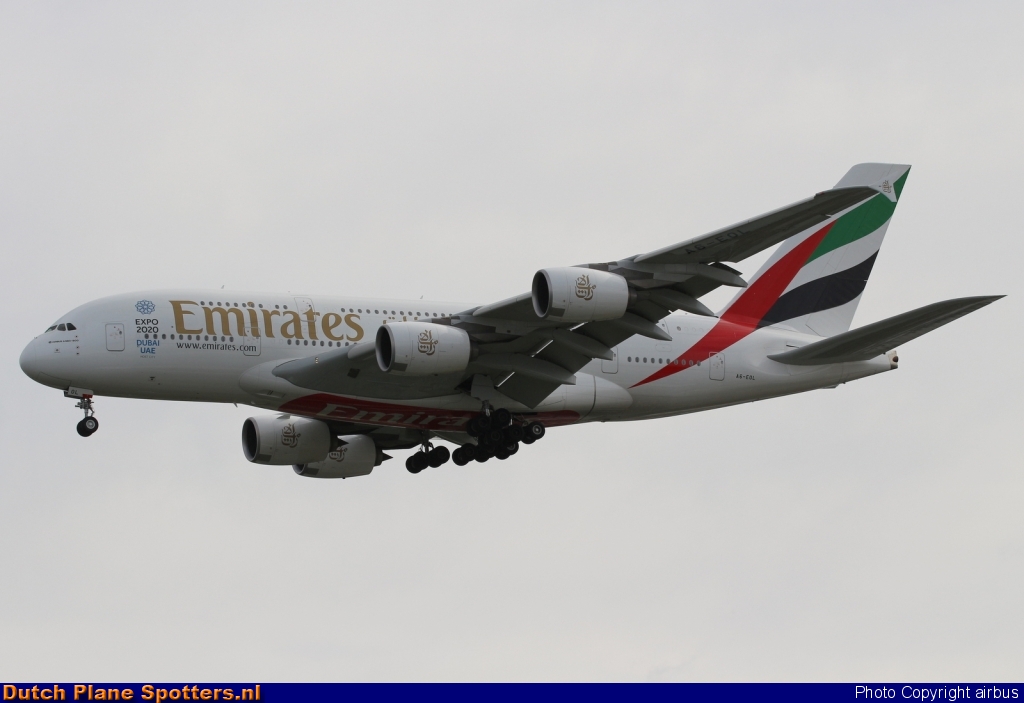 A6-EOL Airbus A380-800 Emirates by airbus