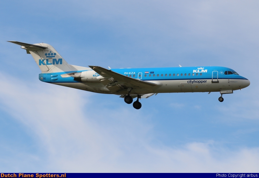 PH-KZA Fokker 70 KLM Cityhopper by airbus