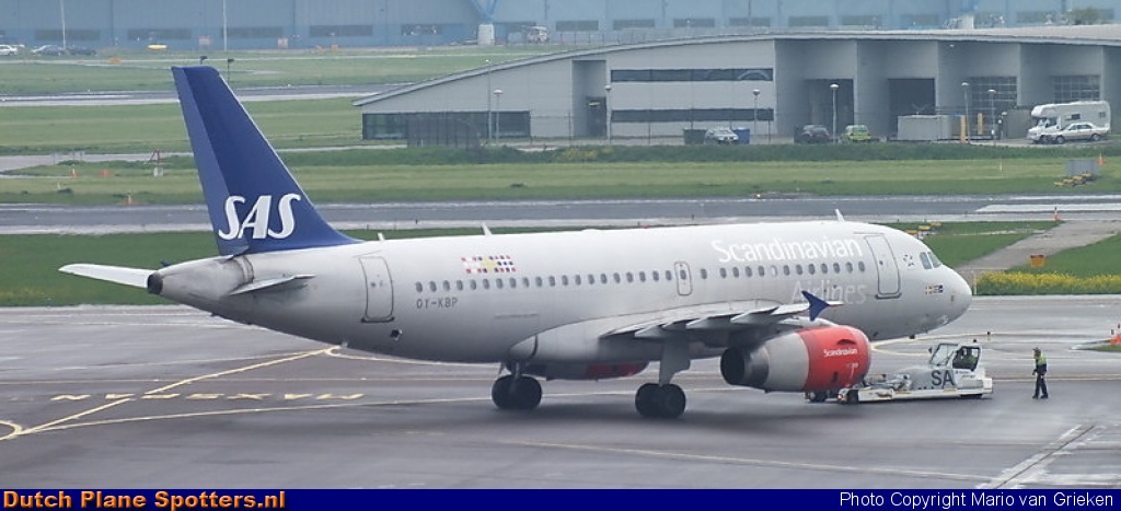 OY-KBP Airbus A319 SAS Scandinavian Airlines by MariovG