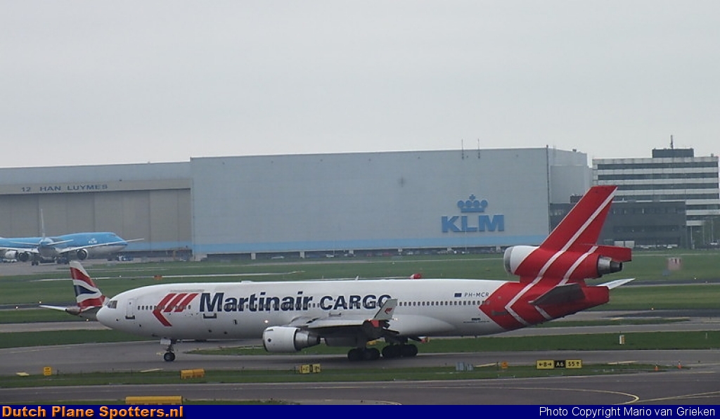 PH-MCR McDonnell Douglas MD-11 Martinair Cargo by MariovG