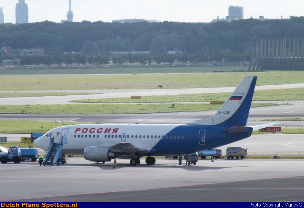 EI-CDE Boeing 737-500 Rossiya Airlines by MariovG