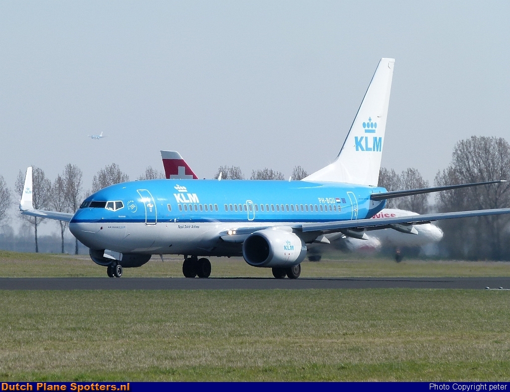 PH-BGU Boeing 737-700 KLM Royal Dutch Airlines by peter