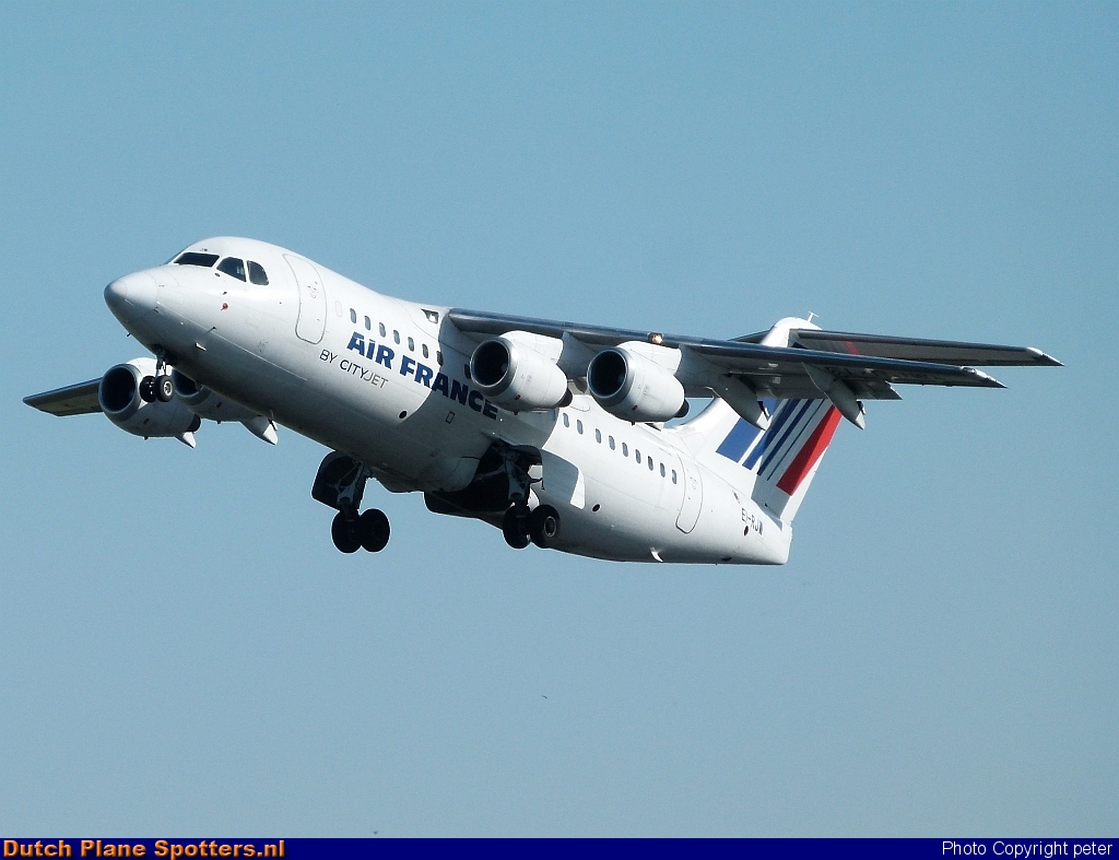 EI-RJW BAe 146 Cityjet (Air France) by peter