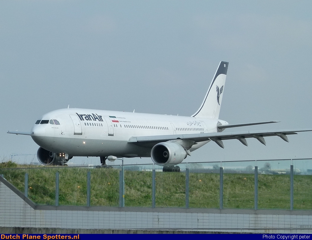 EP-IBB Airbus A300 Iran Air by peter