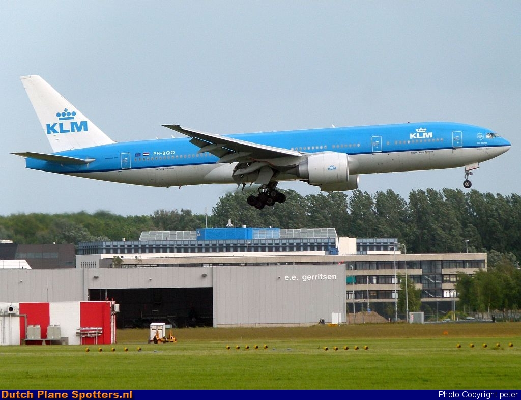 PH-BQO Boeing 777-200 KLM Royal Dutch Airlines by peter