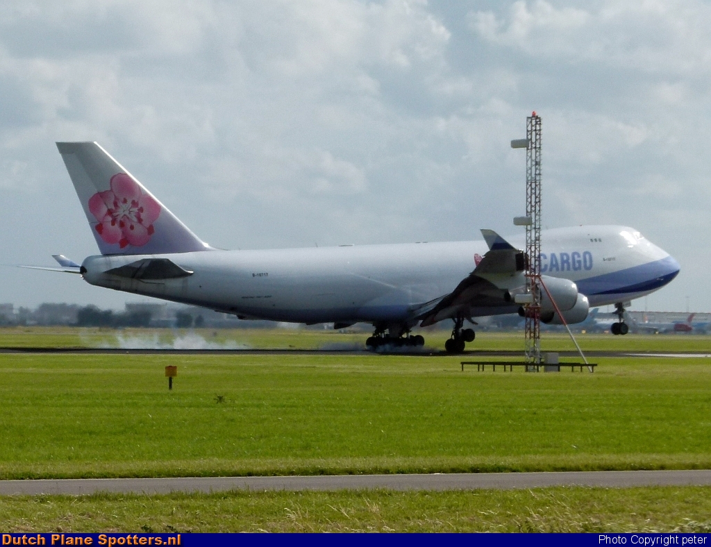 B-18717 Boeing 747-400 China Airlines Cargo by peter