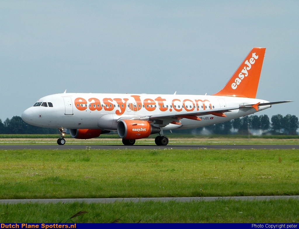 HB-JZL Airbus A319 easyJet Switzerland by peter