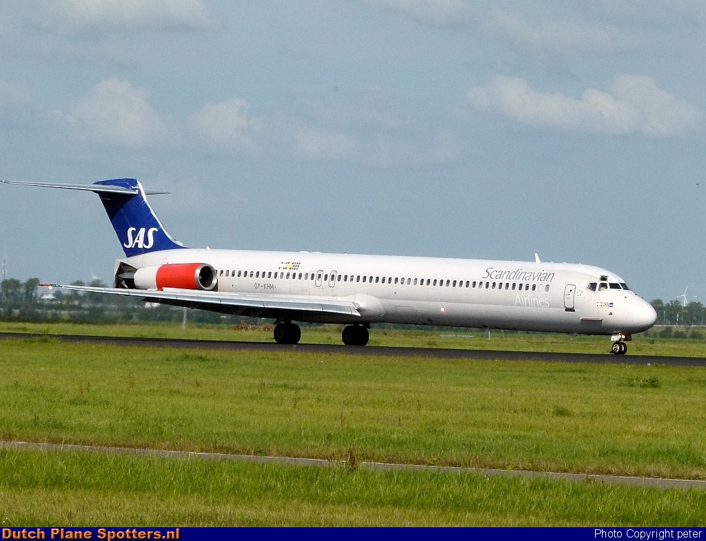 OY-KHM McDonnell Douglas MD-82 SAS Scandinavian Airlines by peter